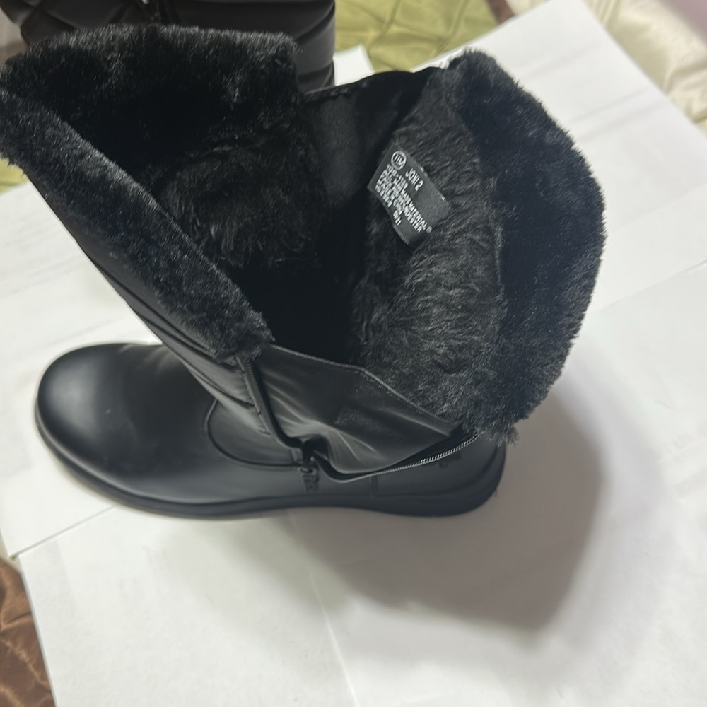 TOTES Joni 2 Women's Black Quilted Boots - Picture 6 of 6